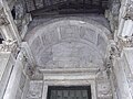 Entryway arch
