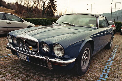 A Daimler Sovereign based on Jaguar XJ6