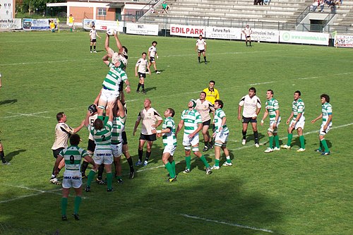 Lineout won by Rugby Roma vs. Benetton Treviso in Rome, 9 May 2009