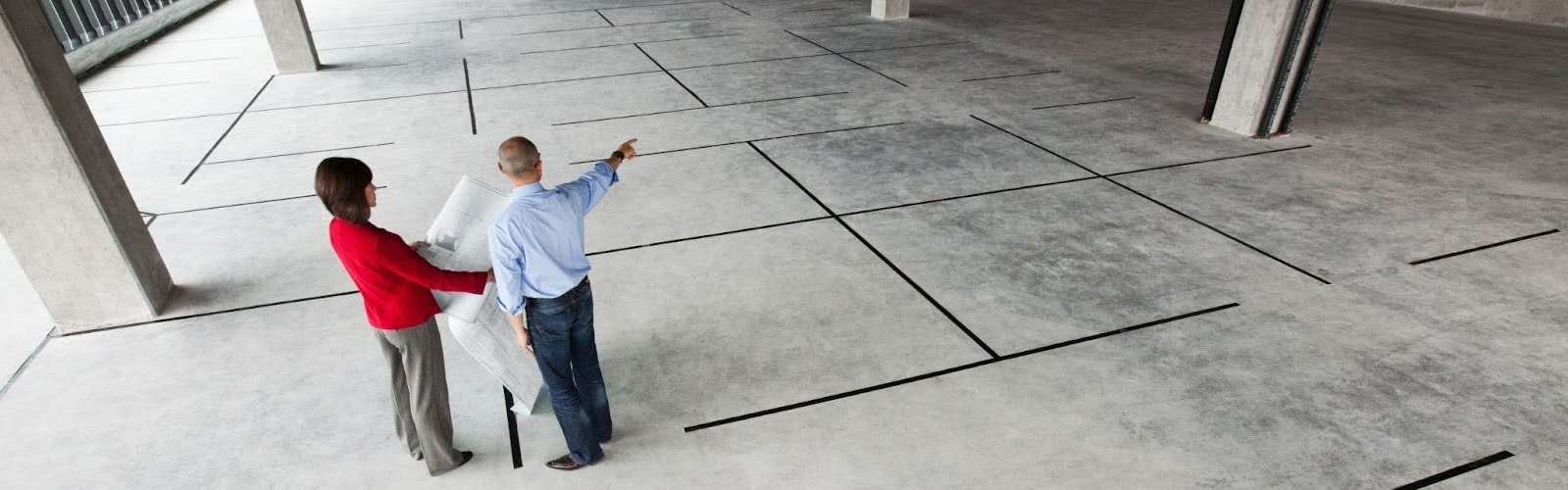 professionals discussing slab construction